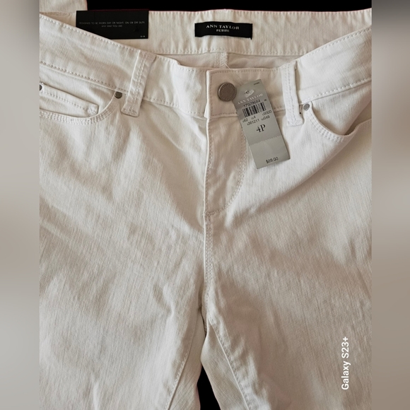 NWT Ann Taylor Jean's Modern  Fit **Final Price** - Picture 5 of 7